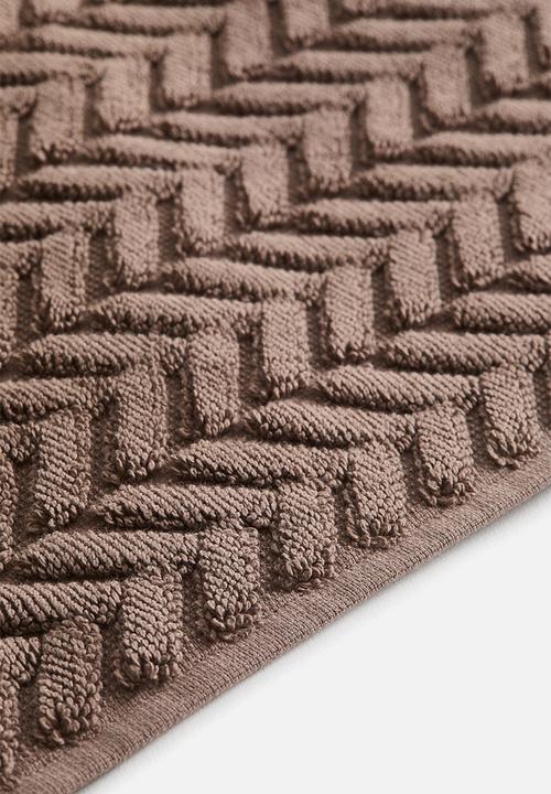 H&M - Textured bath mat - mole