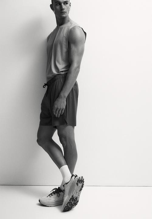 H&M - Sports shorts with drymove? - dusty green