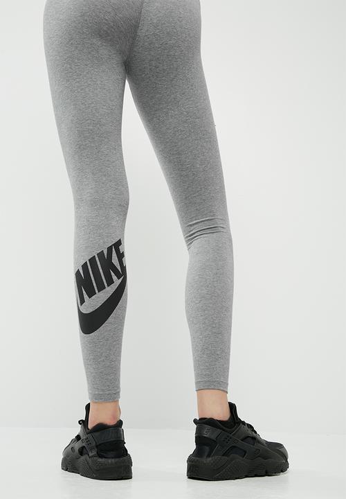 Nike - Leg a see leggings