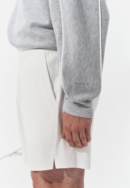H&M - Regular fit tennis shorts with drymove™ - white