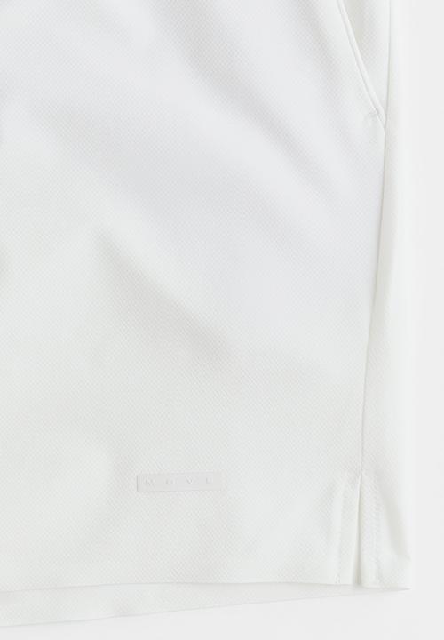 H&M - Regular fit tennis shorts with drymove™ - white