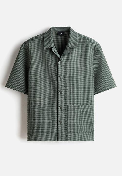 H&M - Relaxed fit short-sleeved resort shirt - khaki green/checked