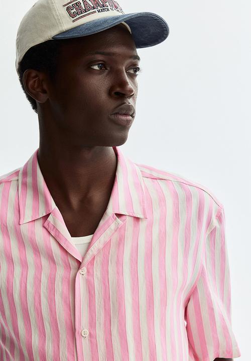 H&M - Relaxed fit resort shirt - pink/striped