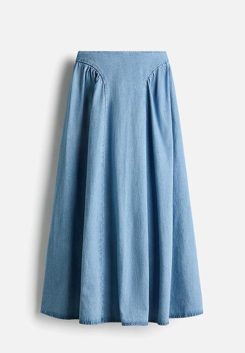 H&M - Flared denim skirt - light denim blue