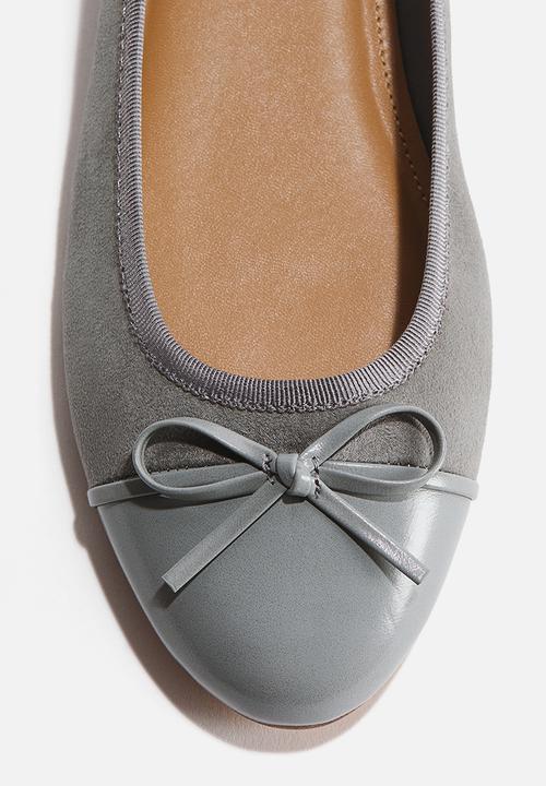 H&M - Ballet flats - grey