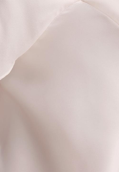 Forever New - Electra sleeve cape maxi dress in bridal white