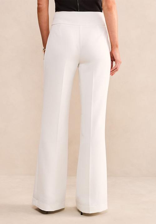 Forever New - Devon flared pants in porcelain