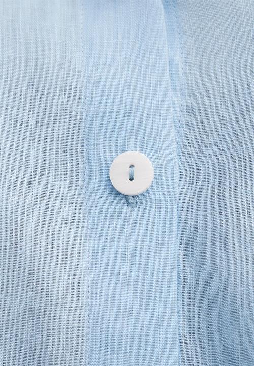 Forever New - Bowie cropped shirt in soft blue