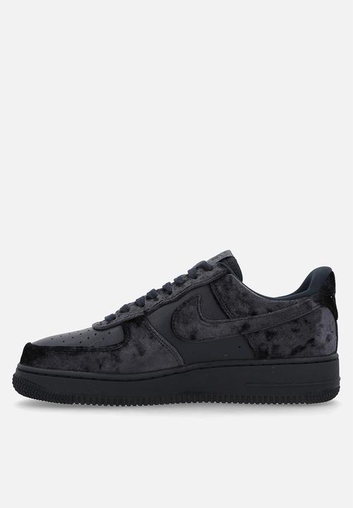 Nike - Nike Air Force 1 '07 SE Velvet