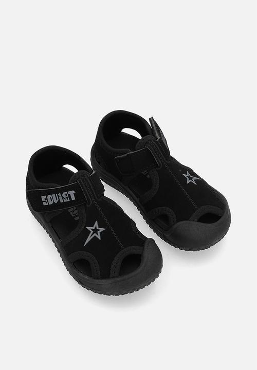 SOVIET - I singh 26 - black mono