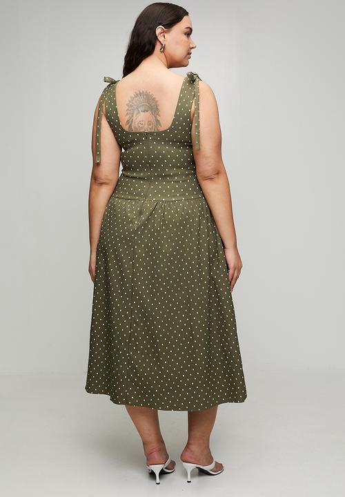 Me&B - Plus Bengaline Stretch Dress With Shoulder Tie Detail - Green Spot