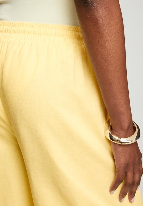Steve Madden - Ladies walker wideleg linen pants - soft yellow