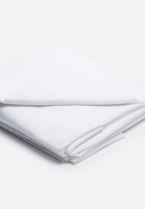 Sixth Floor - Polycotton fitted sheet - white