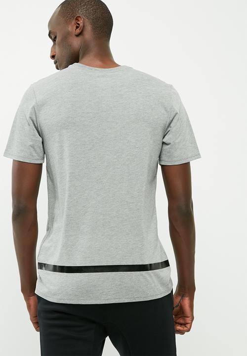 Nike - High gloss stripe tee