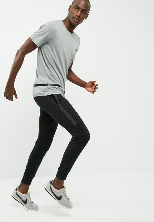 Nike - High gloss stripe tee
