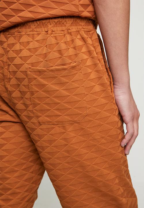 SOVIET - Side Pocket Short-Caramel