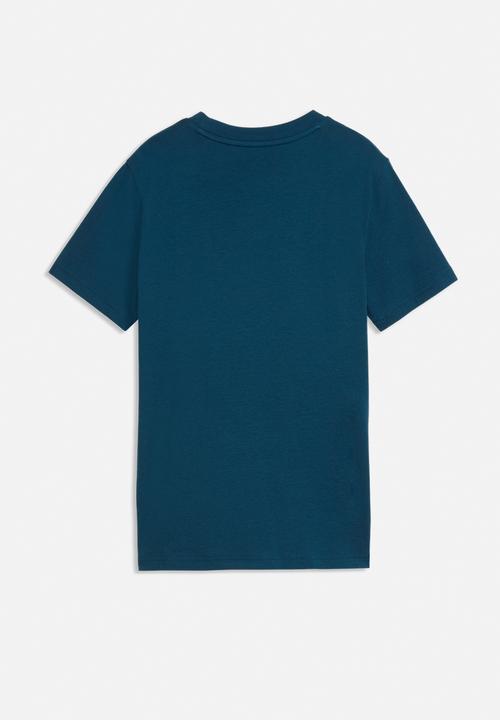 PUMA - Graphic Relaxed Brand Tee B - Midnight Petrol