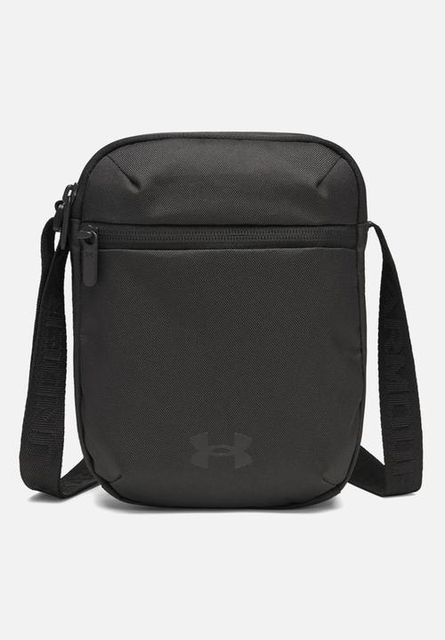 Under Armour - Essential Crossbody - Black
