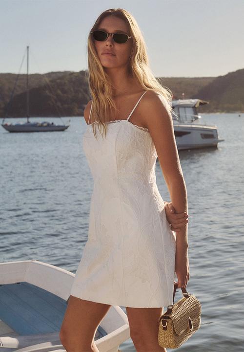 Forever New - Annika all over lace mini dress in porcelain