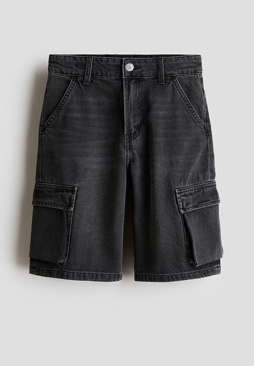 H&M - Cargo denim shorts - black
