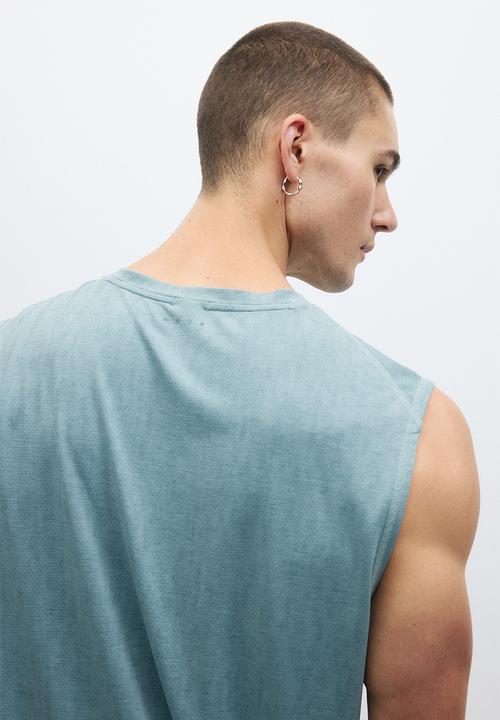 H&M - Regular fit sports vest top with drymove™ - dusty teal