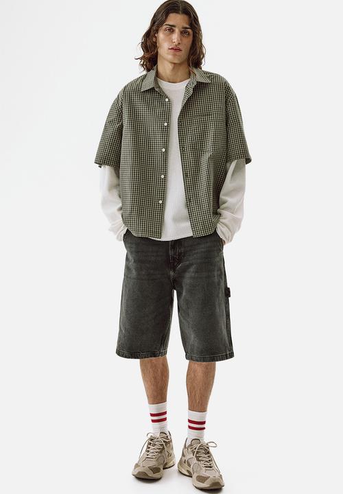 H&M - Relaxed fit cotton shirt - khaki green/checked
