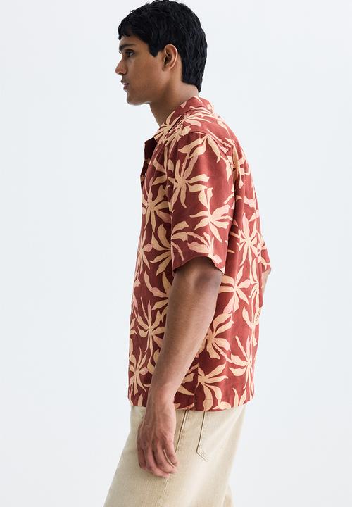 H&M - Relaxed fit cotton resort shirt - rust red/patterned