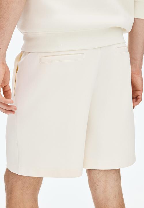 H&M - Regular fit interlock shorts - cream