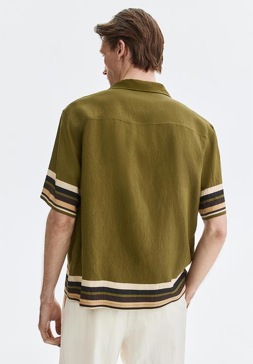 H&M - Relaxed fit resort shirt - dark khaki green