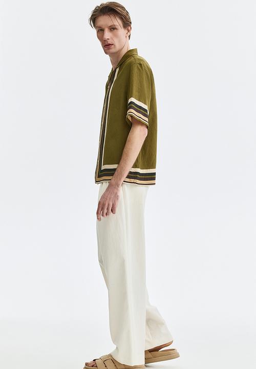 H&M - Relaxed fit resort shirt - dark khaki green