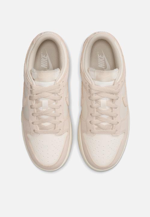 Nike - WMNS NIKE DUNK LOW SE