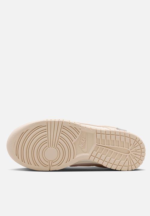 Nike - WMNS NIKE DUNK LOW SE