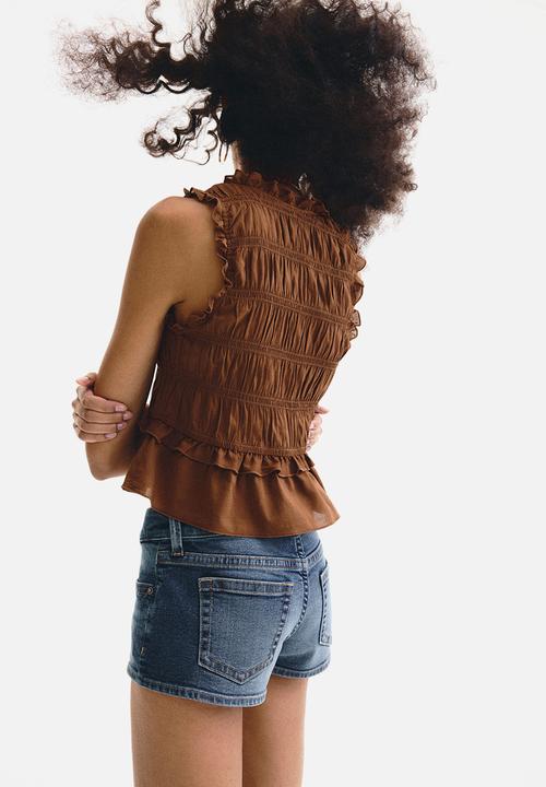 H&M - Tie-detail smocked top - dark brown