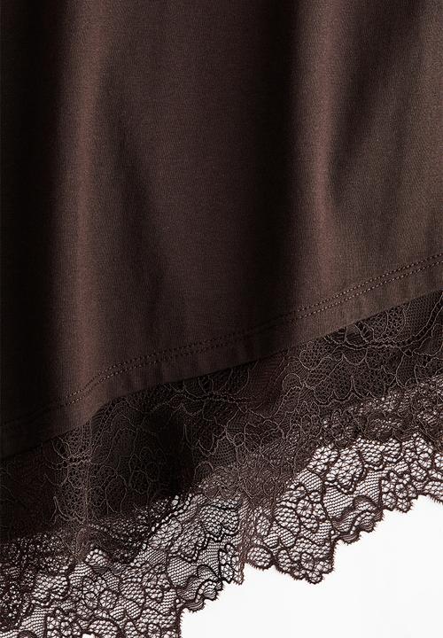 H&M - Asymmetric lace-trimmed t-shirt - dark brown