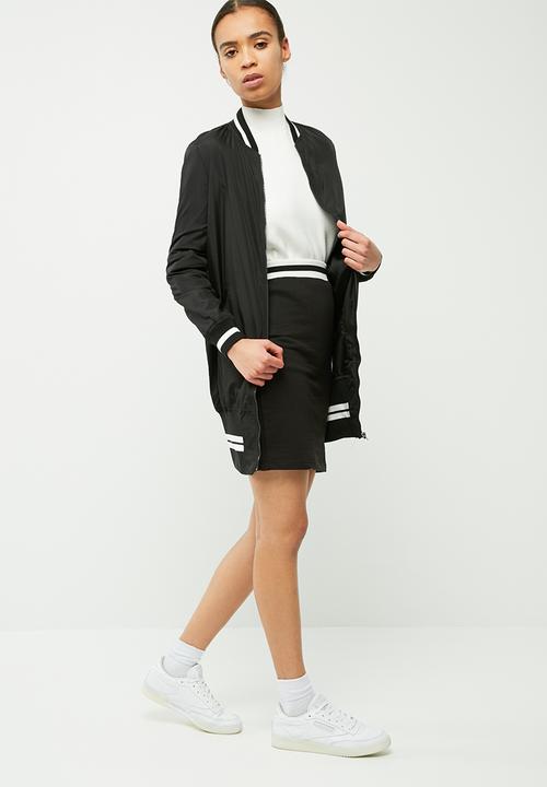 Jacqueline de Yong - Rouge bomber jacket