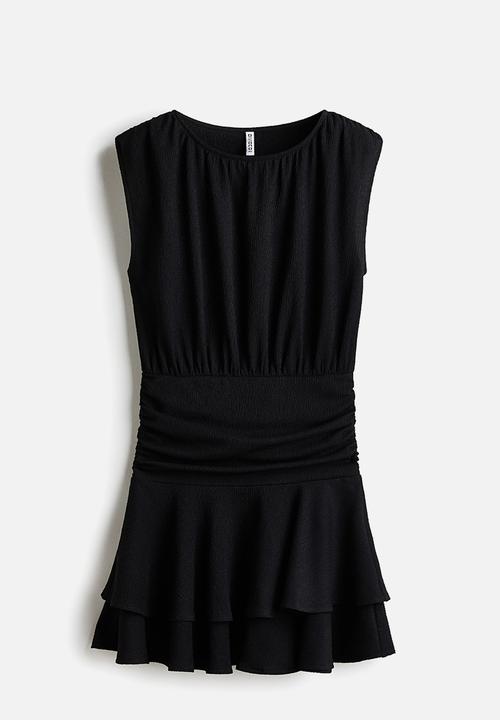 H&M - Crinkled tiered dress - black