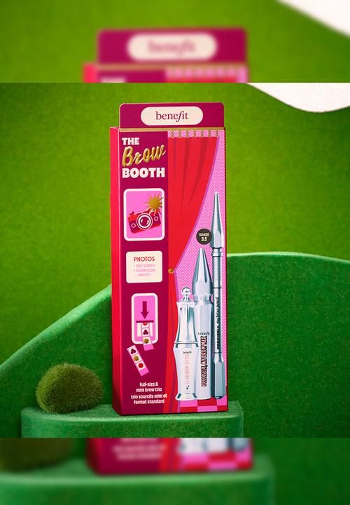 Benefit Cosmetics - The Brow Booth Brow Trio Gift Set - Shade 4