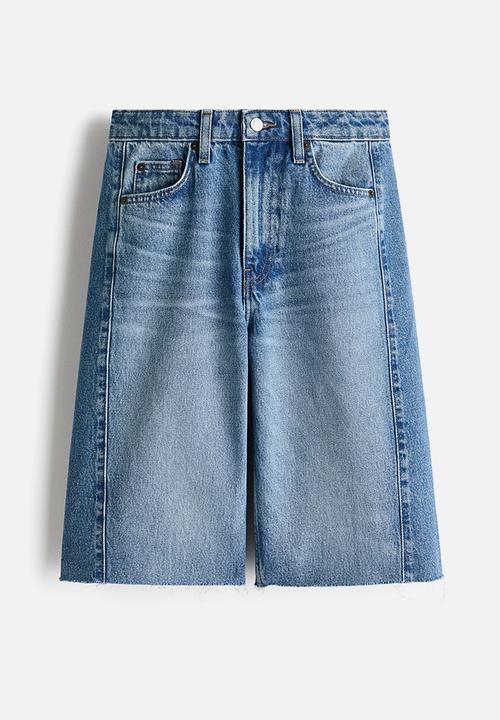 H&M - Denim bermuda shorts - light denim blue