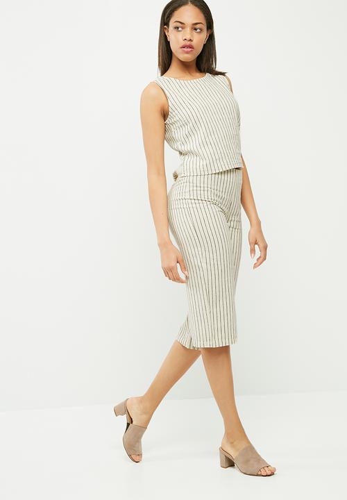 VILA - Plane new striped top