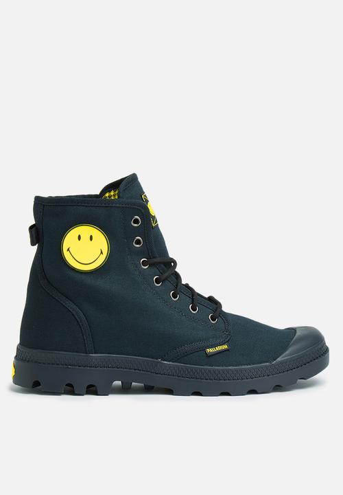 palladium boots smiley face