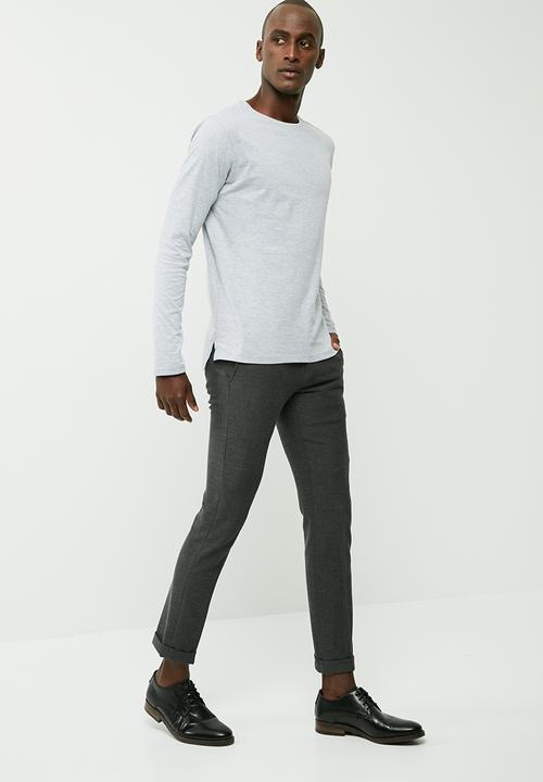 basicthread - Basic tail crew neck tee