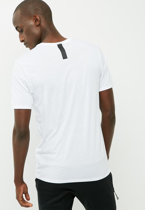 Nike - Futura Tee