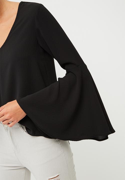 dailyfriday - Bell sleeve blouse