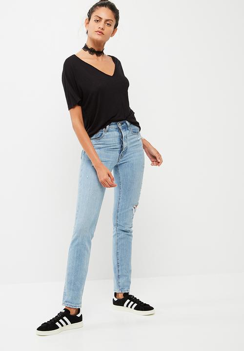 Vero Moda - Rosie tee with lace choker