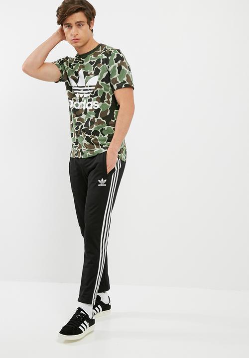 adidas Originals - Camo trefoil tee