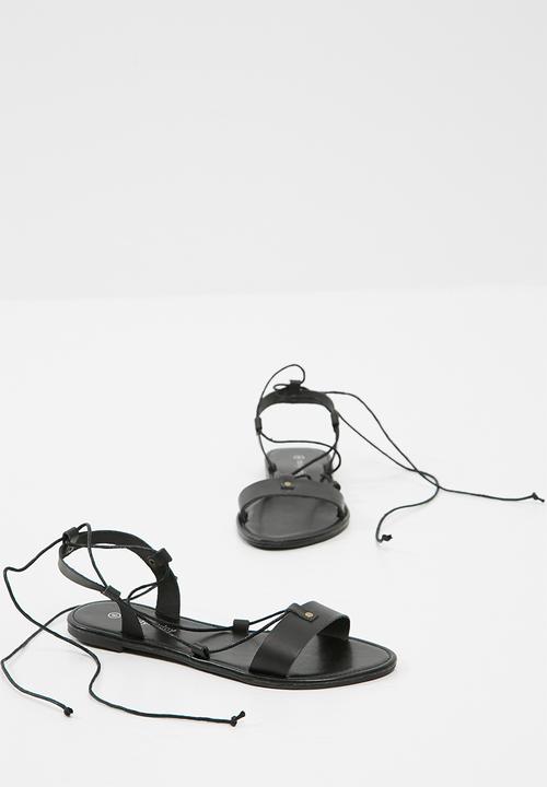 dailyfriday - Sojourn sandal