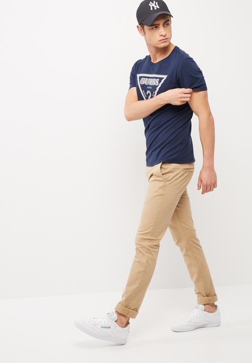 GUESS - BSC caged logo tee