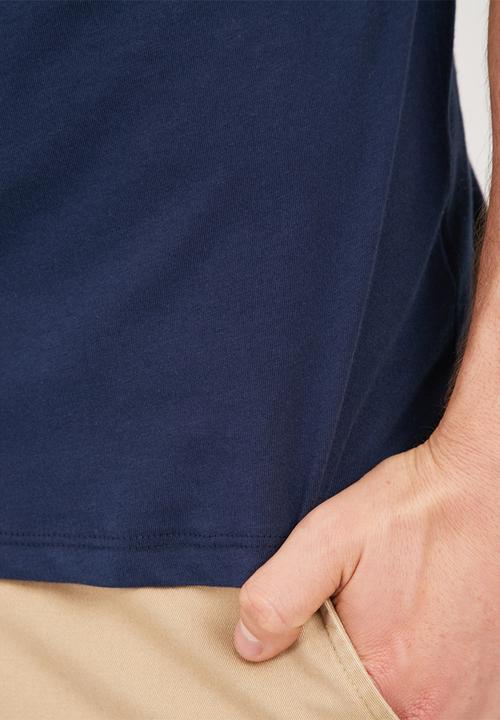 GUESS - BSC caged logo tee
