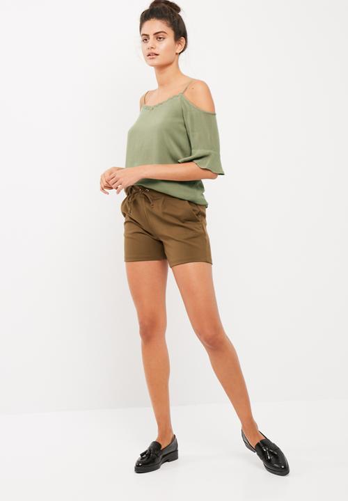 Noisy May - Alberte cold shoulder top