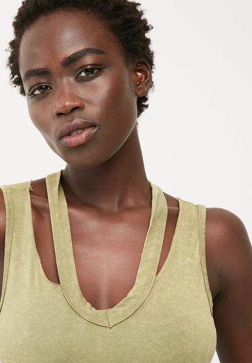 Missguided - Washed deconstructed neck bodysuit